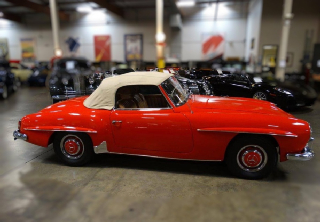 Mercedes Benz sl 190 1957 rouge