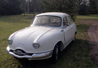 Panhard DYNA Z 12 1956 Ivoire