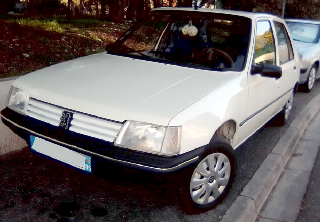 Peugeot 205 1989 blanc