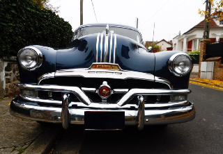 Pontiac Chieftain 8 1952 bleu