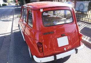 Renault 4 L 1984 Rouge et blanc