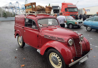 Renault Juva 4 1959 Rouge