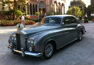 Rolls Royce Silver Cloud 1956 gris medium