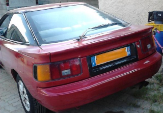Toyota celica 1987 rouge