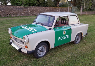 Trabant p601 1987 blanc et vert