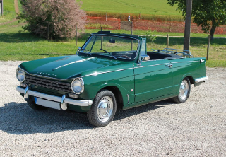 Triumph Herald 1971 vert
