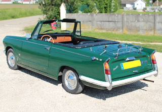 Triumph Herald 1971 vert