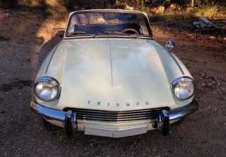 Triumph Spitfire Mk3 Old english white