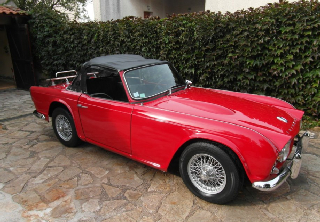 Triumph TR4 1963 Rouge
