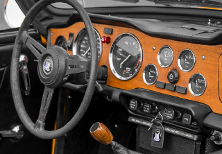 Triumph TR6 1976 Inca Yellow