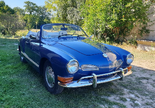 Volkswagen Karmann ghia cabriolet 1971 Bleu